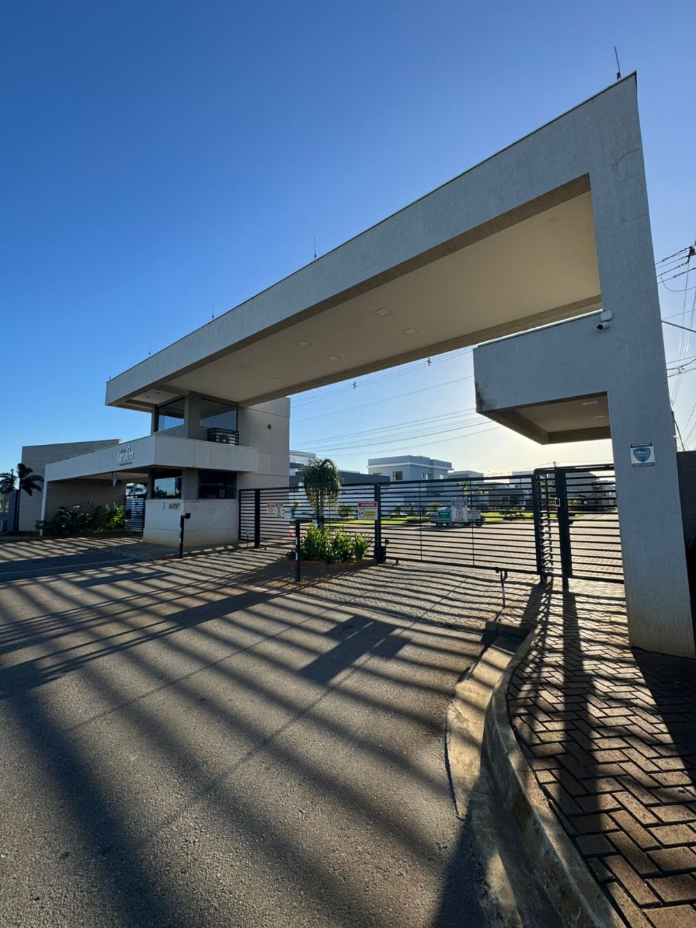 Terreno - Venda - Parque Jóquei Club - Campos dos Goytacazes - RJ