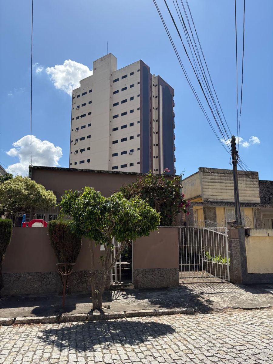Casa - Aluguel - Parque Tamandaré - Campos dos Goytacazes - RJ
