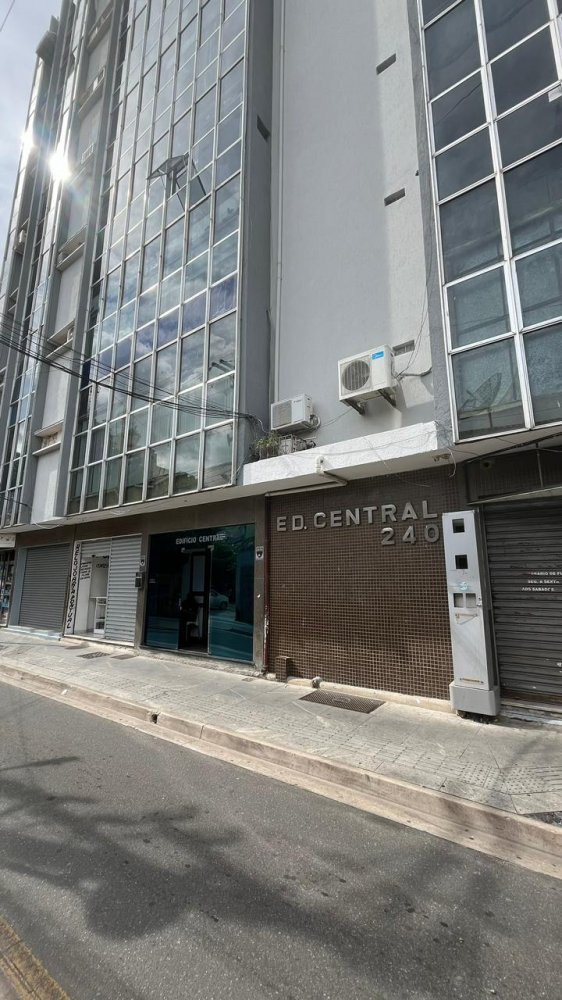 Sala Comercial - Venda - Centro - Campos dos Goytacazes - RJ